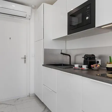 Village Naturiste - Emotion X Heliopolis Sea View Apartment