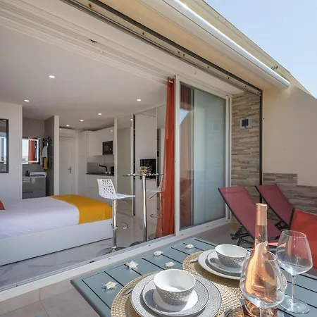 Village Naturiste - Emotion X Heliopolis Sea View Apartment *